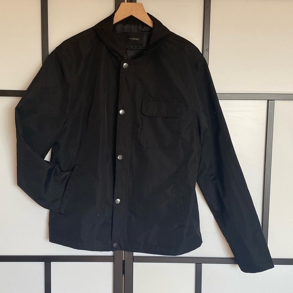 Banana Republic Water Resistant Basic Lightweight… - image 1